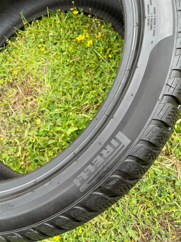 2x neumáticos de invierno Pirelli Sottozero 3 *RSC 225/45 R19 96V XL M+S DOT2023 7mm EXCELENTE - Imagen 8 de 14