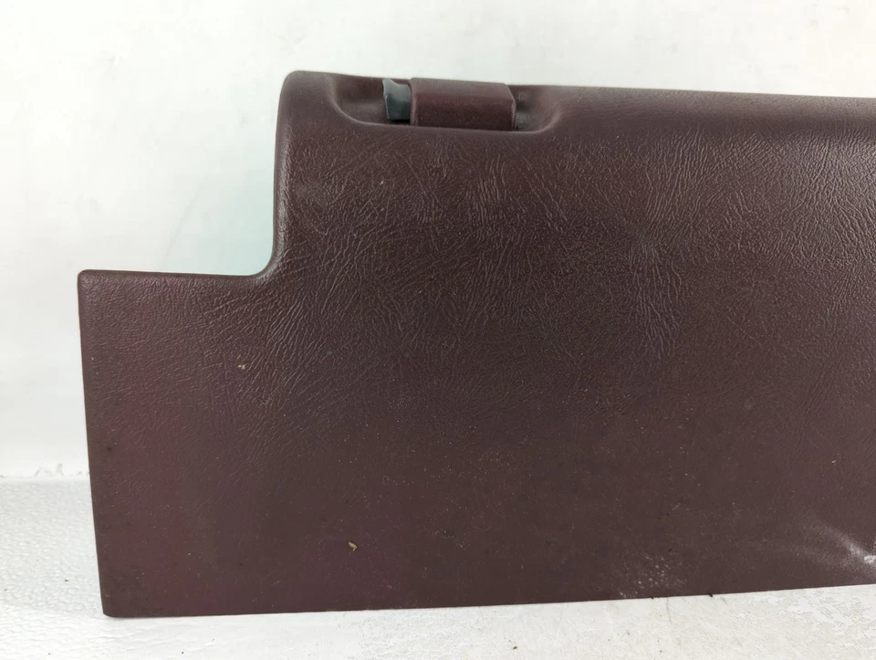 1999 Chevrolet C1500 caixa de luvas de passageiro porta compartimento de armazenamento A7NLF - Imagem 2 de 4