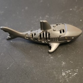 LEGO Skeleton Shark Gray Pirates of the Caribbean Silent Mary lot of 2 71042