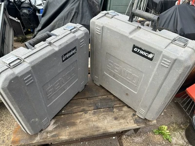 2x Senco Cordless Nail Guns - GT65RHS & GT90CH & Batteries & Charger & Cases - Image 1 of 4