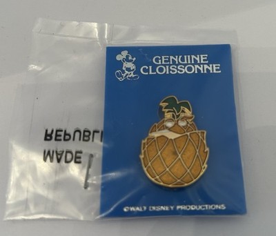 Vintage Walt Disney ~ Kitchen Kabaret Pin Mr. Pineapple  1982 ~ Sealed Epcot NOS