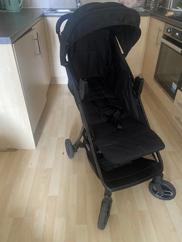Graco Arris Trio Travel System with Footmuff, Carrycot, ISOFIX Base & Adapters - Picture 4 of 5