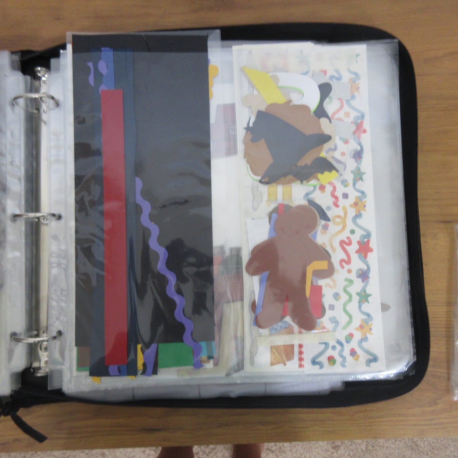 Crop In Style PSB Storage 3 Ring Zip Binder Black Purple Plus 23 Sleeves LOADED