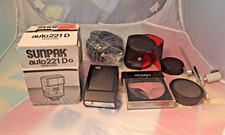 Lot of vintage Camera Flashes  Etc. - UNTESTED Sunpak and more HOYAREX
