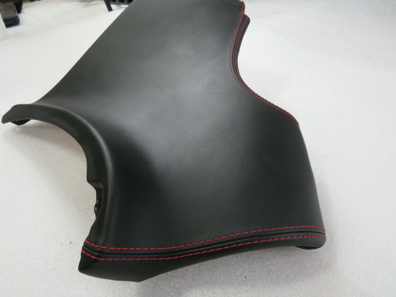 Ferrari 612 Scaglietti, RH, Right, Center Dash Trim, Used, P/N 67001400