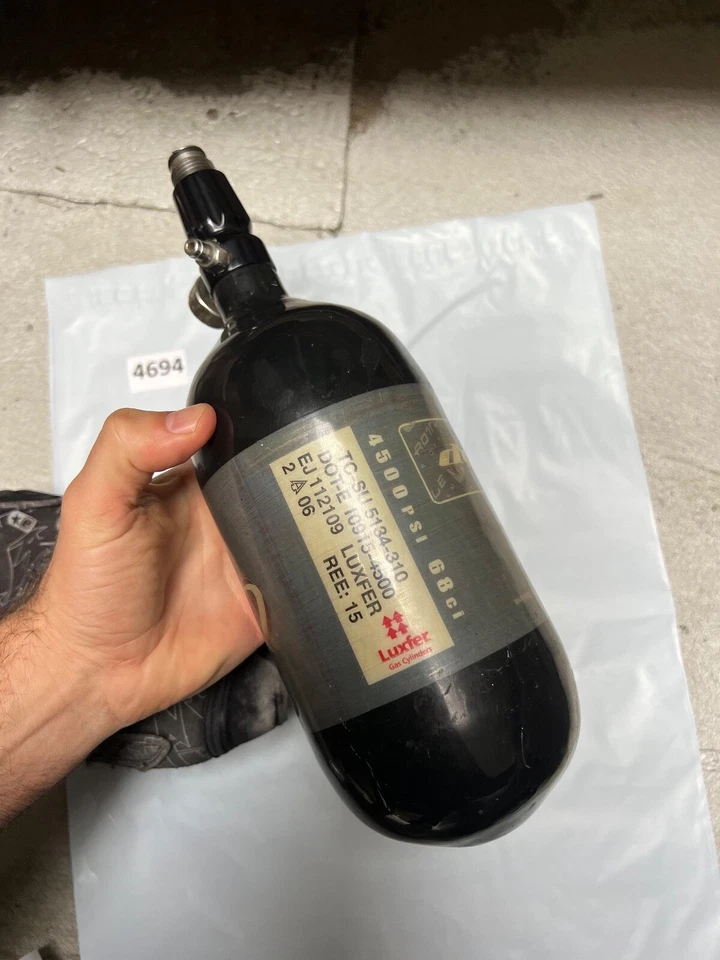 Tanque caducado del acelerador de tinte 68/4500 Foto 3 de 4