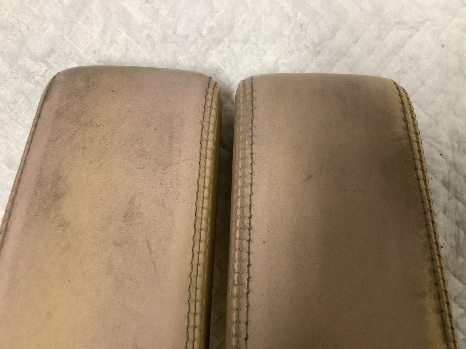 2007 Bentley Continental GTC OEM Center Console Arm Rests Tan Leather 07-11