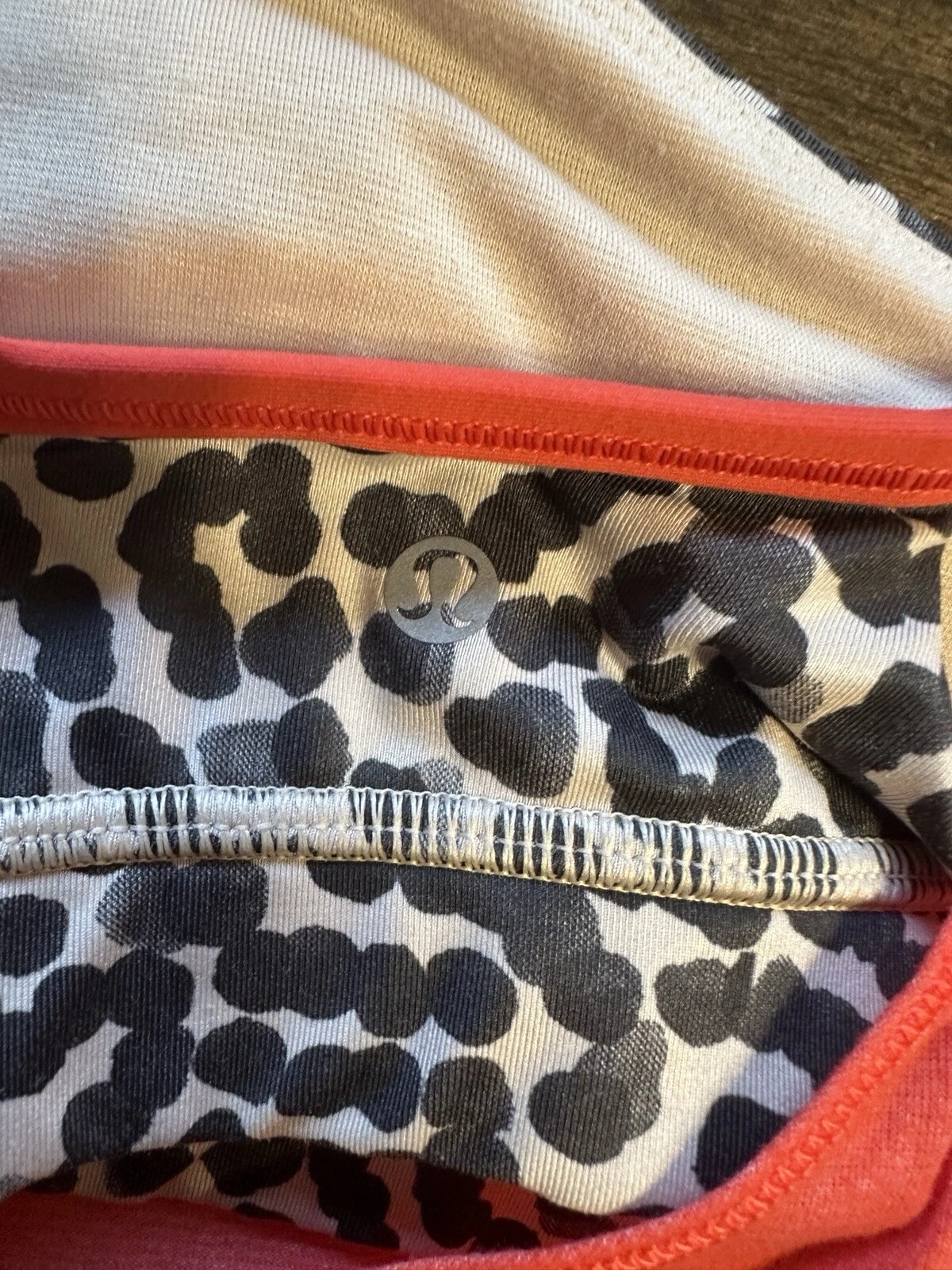 lululemon roll out cheetah print racerback v neck tank-top