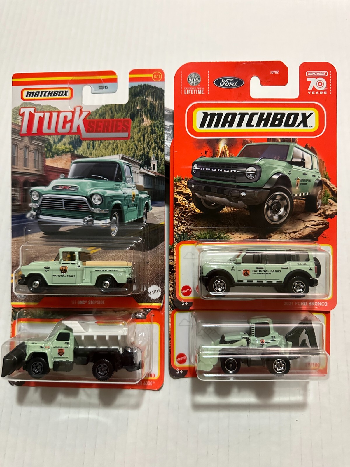 Matchbox NATIONAL PARKS Plow Master Backhoe Bronco 57 GMC