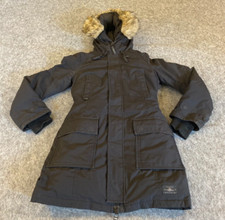 Aritizia Tna Mountaineering Down Parka Full Zip Jacket Black Women’s Small