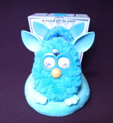 Hasbro Furby 2012 Taboo Teal with Sofa/Lounge Rare Collectible 30