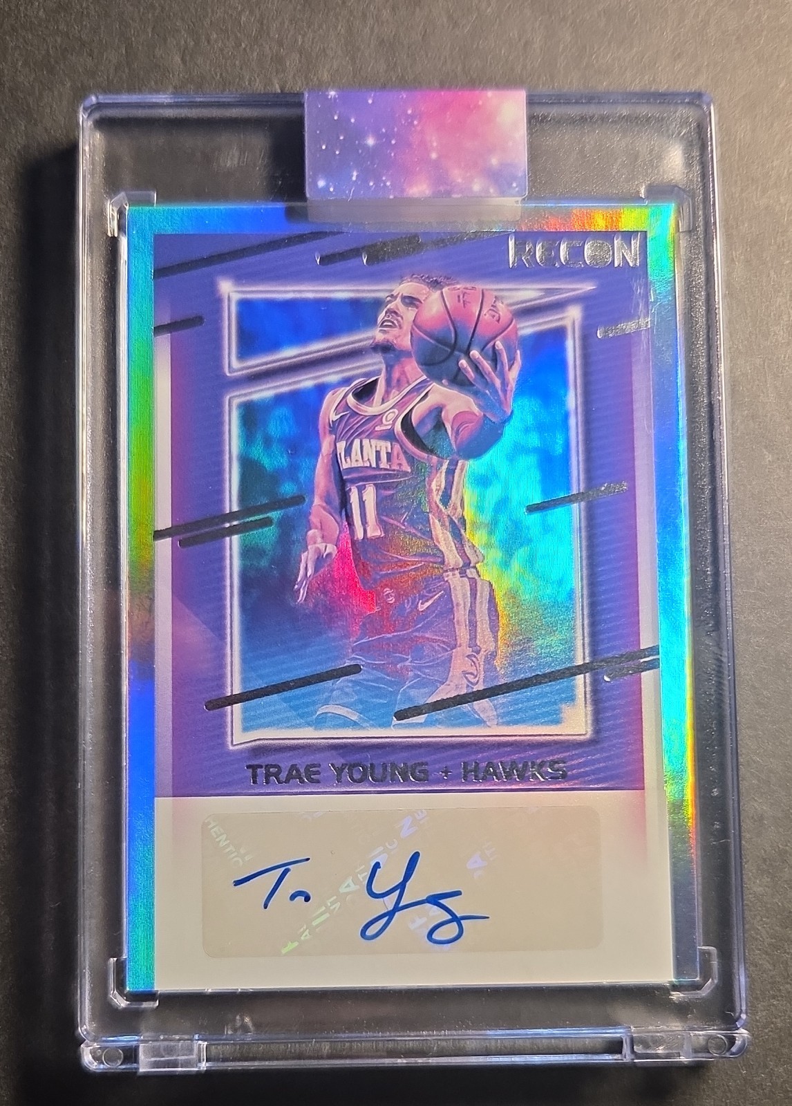 2020-21 Panini Recon - Recon Signatures Trae Young #RS-TRY (AU)