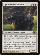 Lightwielder Paladin - 19 / English / Near Mint MTG