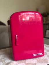 Pretty Pink Mini Skincare Fridge / Cosmetic Cooler & Warmer – Pink