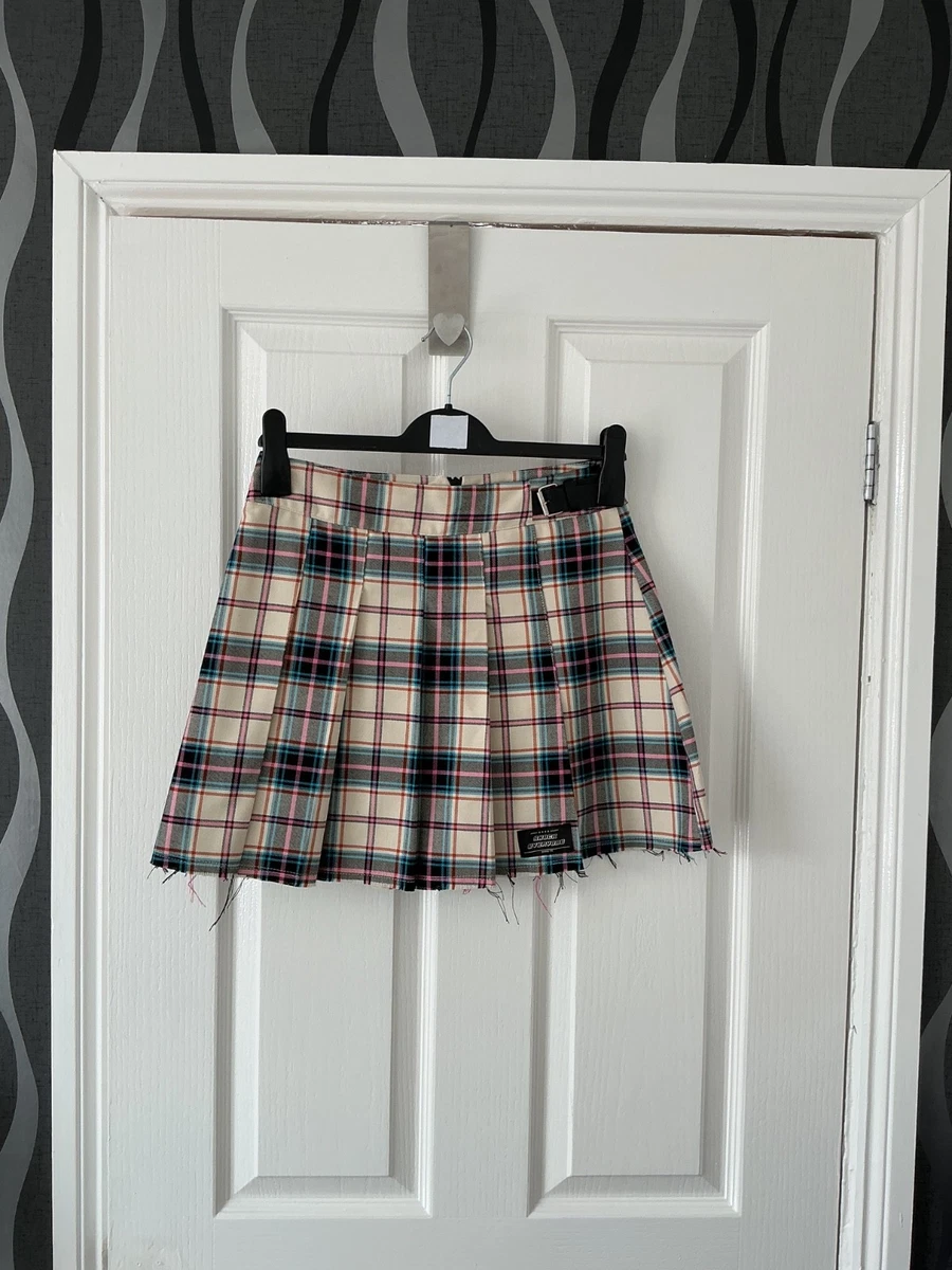 Minifalda Bershka Talla M Beige Mezcla Caja a Cuadros Pliegues en Dobladillo Deshilachado Delantero Nueva sin Etiquetas