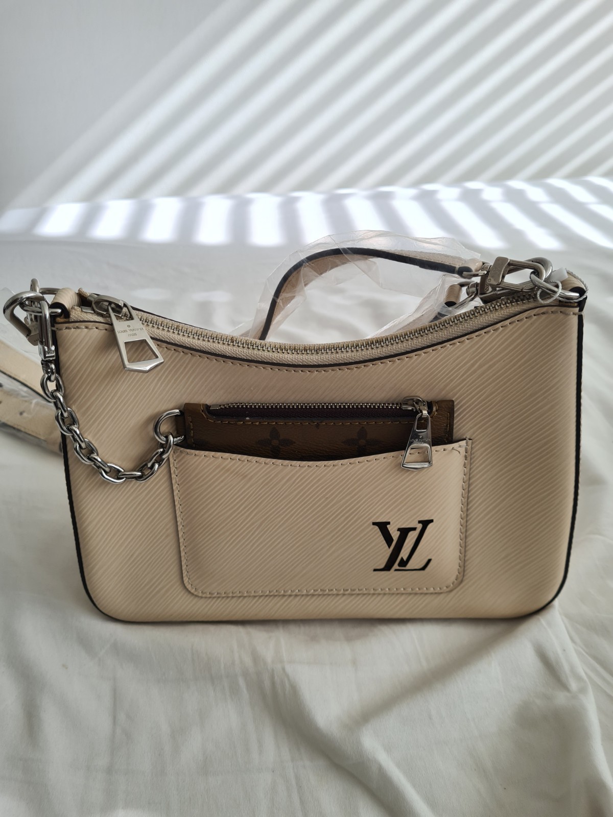 Louis Vuitton Marelle Shoulder Bag Cream Leather Epi