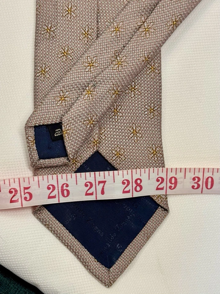 Corbata Ermenegildo Zegna Micro Margarita Geométrica Seda Jacquard Corbata Italia Foto 4 de 4