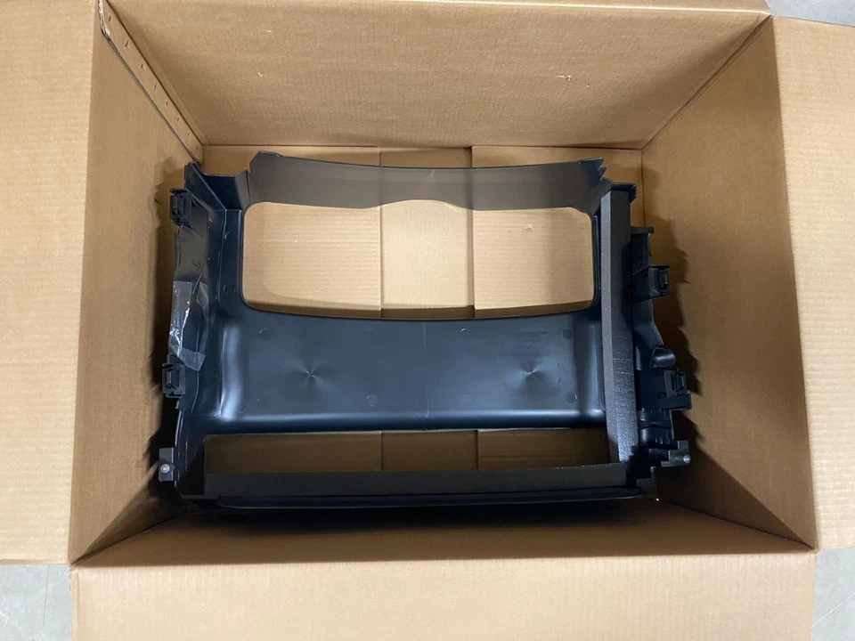 Convogliatore radiatore smart 453 for four originale Renault twingo A4535050330 - Immagine 3 di 4