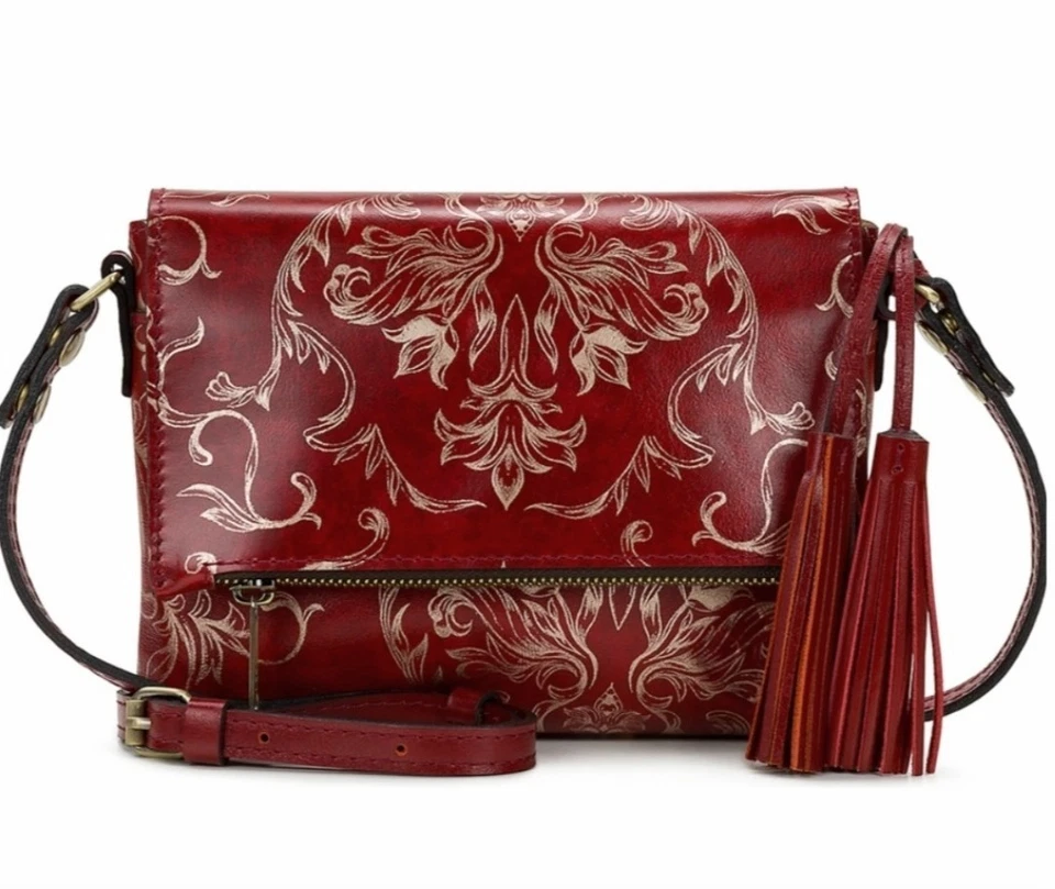 Papel pintado Patricia Nash Corfú Western rojo rubí y dorado nuevo con etiquetas precio de venta sugerido por el fabricante $149 reducido