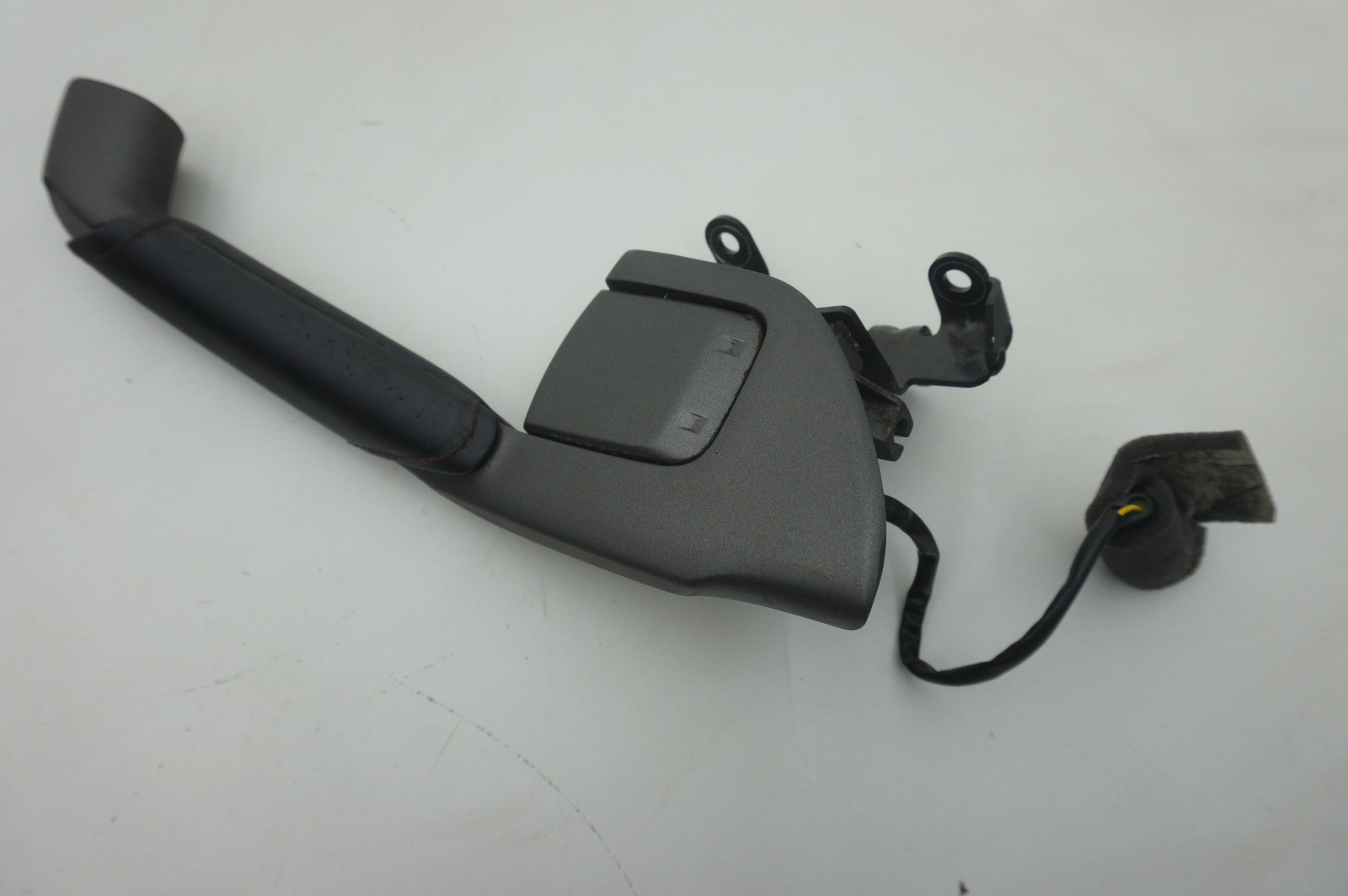 Front Right Passenger Door Interior Inside Handle 86294400 Ferrari 488 Spider 17