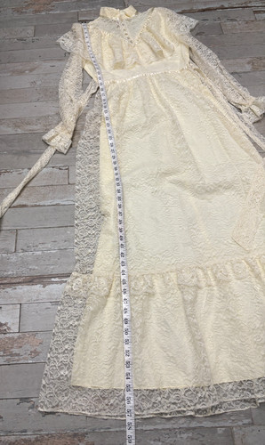 Vintage 70s Cream Prairie Dress Victorian Peasant Cottage Lace Boho Wedding Gown, $95 - Photo 17