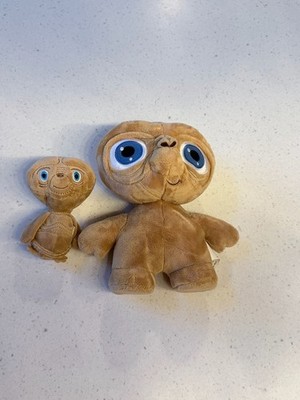 Universal Studios Uni-Minis E.T. Plush Set of 2 Large and Small