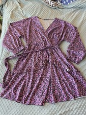 Boohoo Flowy Purple Floral Pattern Long-Sleeved Dress Sz 20