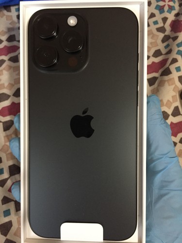 iphone 16 pro max 256 go noir titane NEUF - Photo 8 sur 9