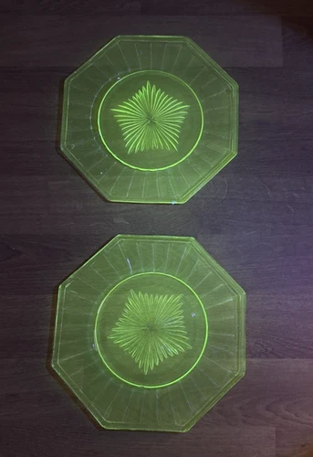 VTG Uranium Glass 7" Octagon Plate Lot of 2 – Green Fluorescent Depression Era