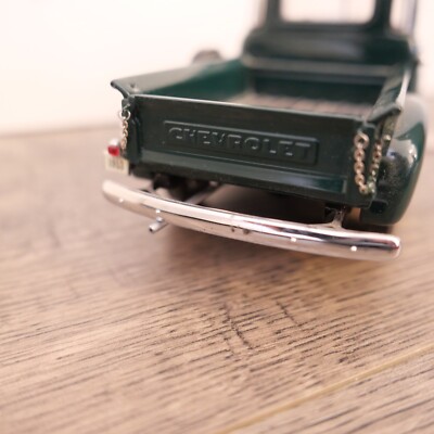 Danbury Mint 1:24 1953 Chevrolet 3100 Half Ton Dark Green Pickup