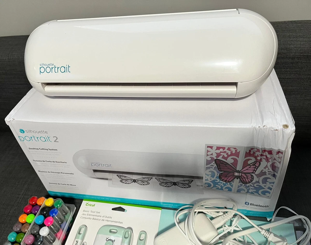 Silhouette Portrait 2- electronic cutting machine- comes with NEW accessories