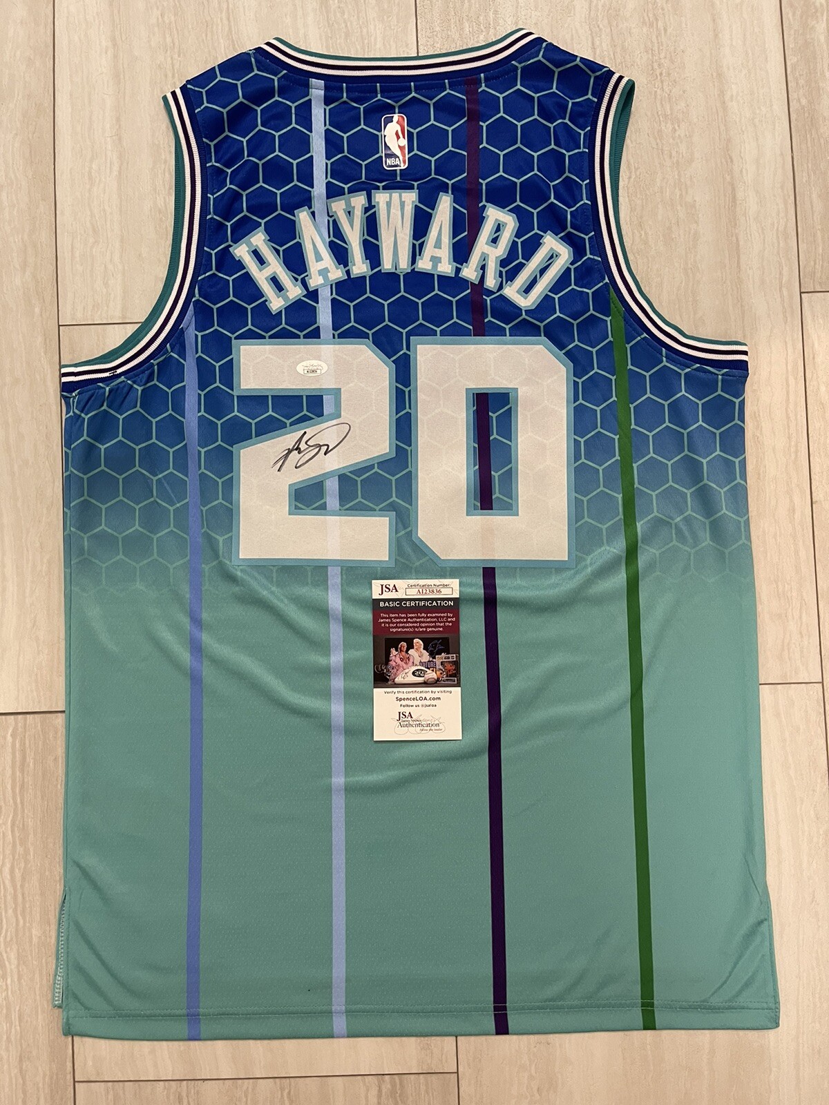 Gordon Hayward Autographed Signed Charlotte Hornets Jersey JSA COA HOT RARE 