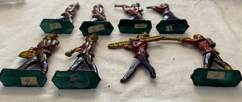 8 Vtg Metallic Red Coat British/Prussian Soldiers Lead Toys Band Britains/Imrie? - Picture 15 of 23