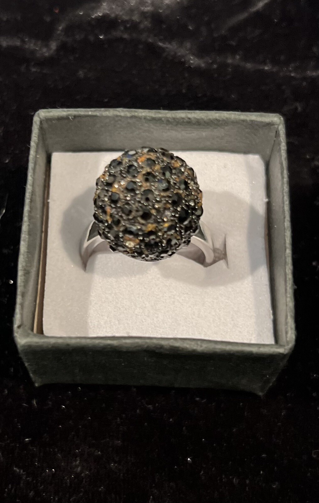 Silver Plated Hematite Rhinestone Ring - image 1
