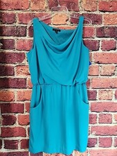 Banana Republic sleeveless dress size 12 P C98