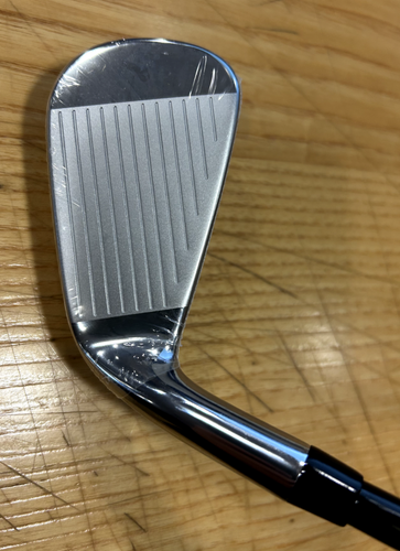 Callaway Mavrik Pro 4 Iron MTT Stiff Shaft 19 Degree (2• Strong) Driving Iron - Picture 3 of 7