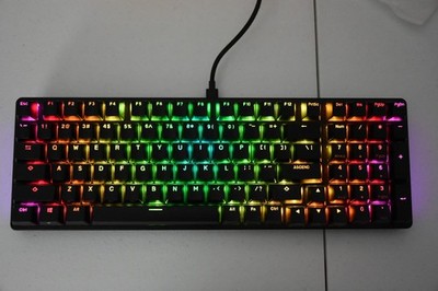Glorious GMMK 2 - 96% Full Size Modular Mechanical Keyboard   Black