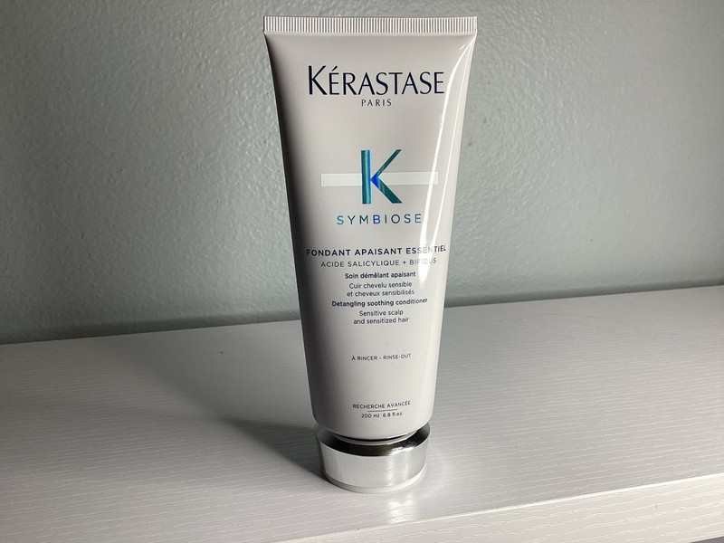 Kerastase Symbiose Fondant Apaisant Essentiel Soothing Conditioner 6.8 oz | NEW