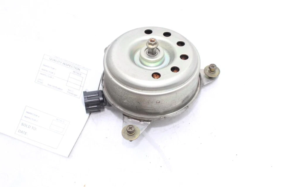 Двигатель вентилятора охлаждения радиатора подходит для 06–10 INFINITI M35 74781 - Изображение 2 из 4