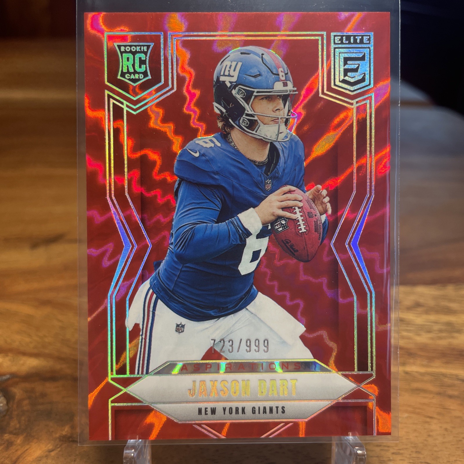 2025 Panini Donruss Elite Jaxson Dart #103 RED ASPIRATIONS /999 COLOR MATCH (RC)