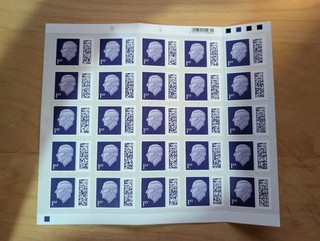 25 x Royal Mail 1st Class Stamps. New. Unused. MNH Face Value £45