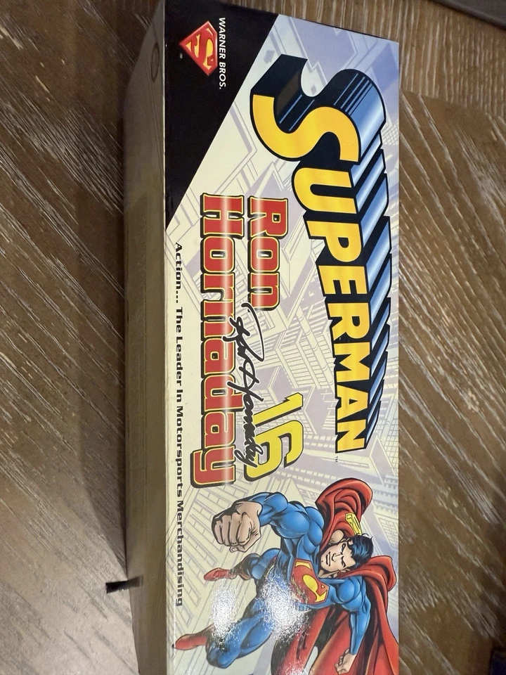 1999 Ron Hornaday #16 NAPA/Superman Chevy Super Truck 1:24 Scale 1/7920 - Image 2 of 4