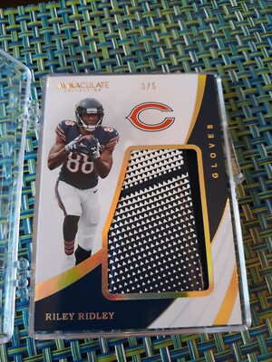 2019 Immaculate Collection Gloves Color Rookie Glove Patch Riley Ridley  (3/5)