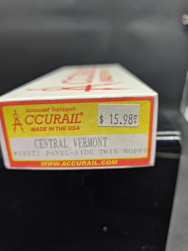 Accurail HO Train Car Central Vermont Panel Side Twin Hopper - Bild 6 von 6