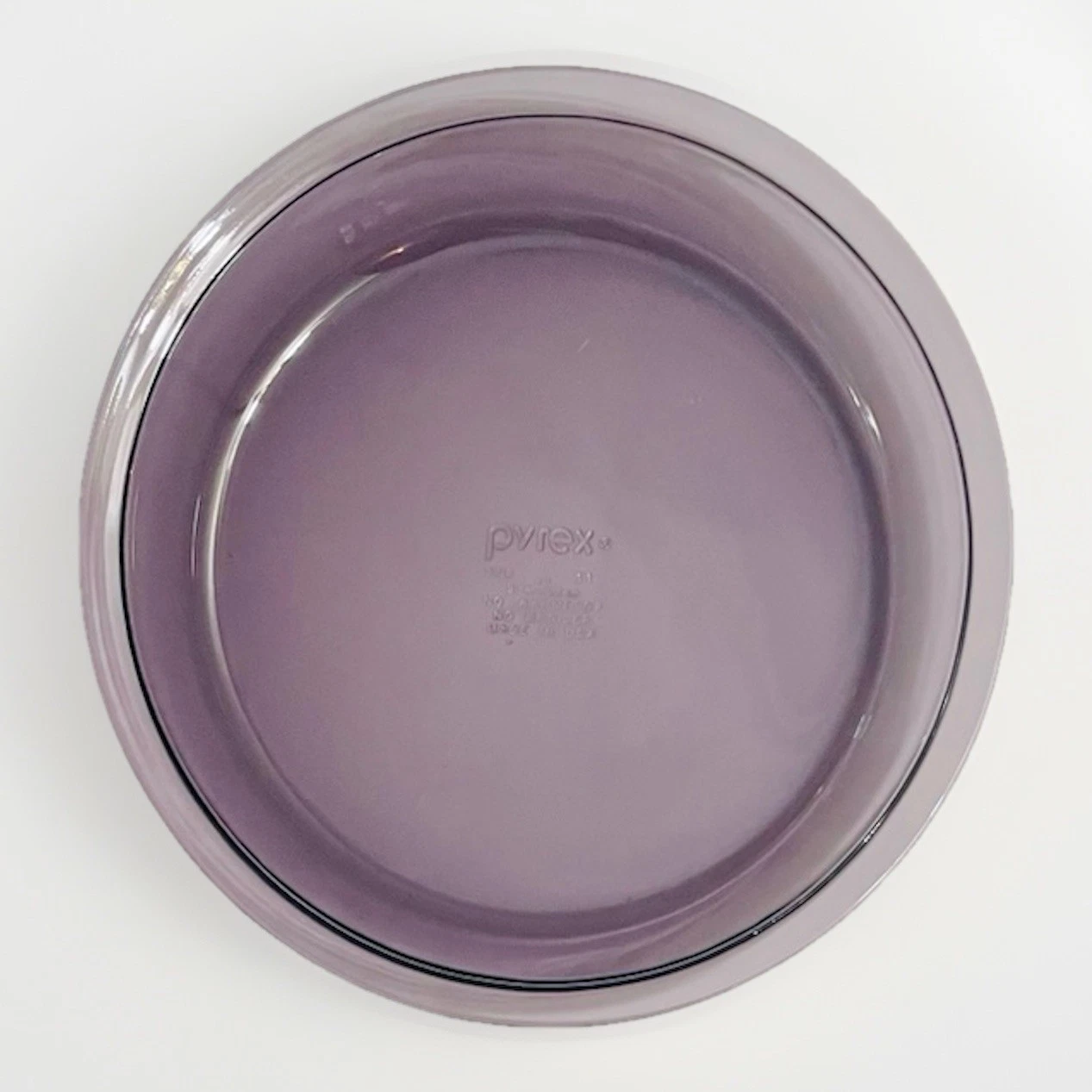 Vintage Pyrex 209 Amethyst Purple Pie Plate 9.75 Inch Glass Baking Dish USA