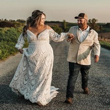 Plus Size Wedding Dresses with Removable Long Sleeve Applique Bride Bridal Gown