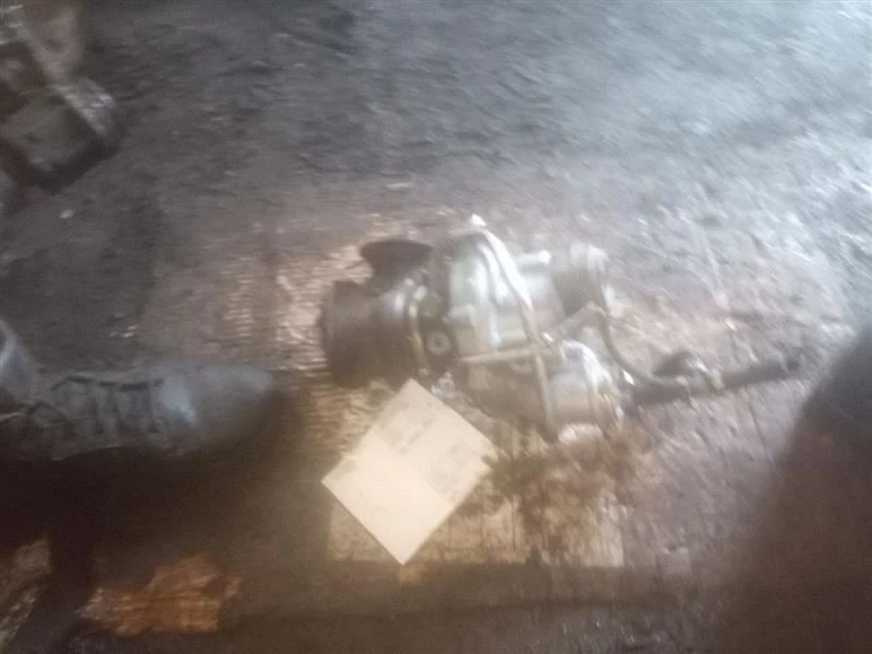 Turbo/Supercargador 8 cilindros xDrive50i 4,4 L compatible con 08-14 BMW X6 167106 Foto 4 de 4