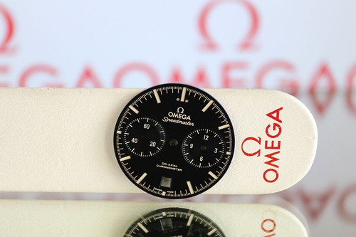 Quadrante nero 100% originale OMEGA per modelli di cronometro coassiale Speedmaster - Foto 3 di 6