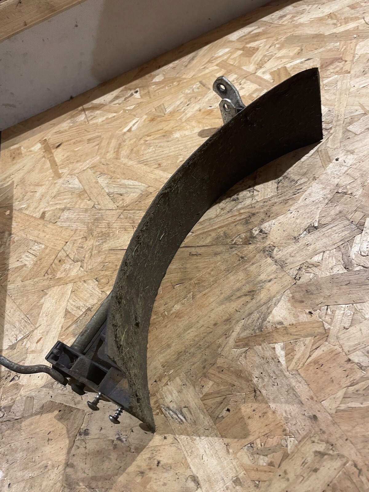 Front Axle & Grass Deflector, 2018 Mountfield HP45 Mower, RS100 Engine (106)