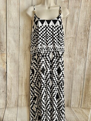 fidelia beaded maxi dress Eva Hand Beaded Pearl & Lace Maxi Dress - White